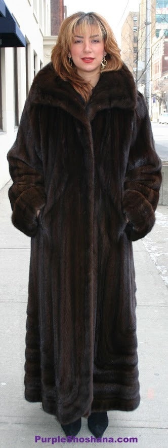NAFA dark ranch mink coat