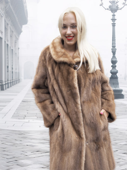 Front view of classic pastel brown mink fur coat stroller jacket M/L with notch collar and side pockets. Chic winter fashion for women.