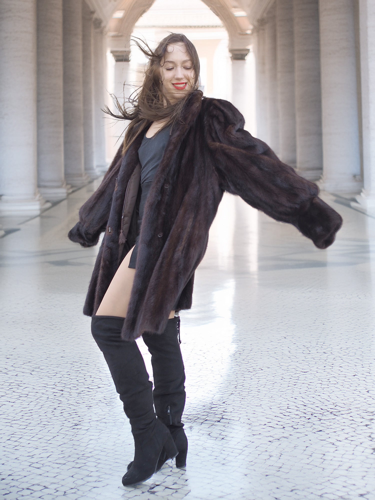 The Roman Whisper – Vintage Mahogany Mink Swing Coat L/XL