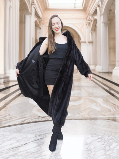 Black Mink Fur Coat – Full Length Elegance with Regal Volume | Size M