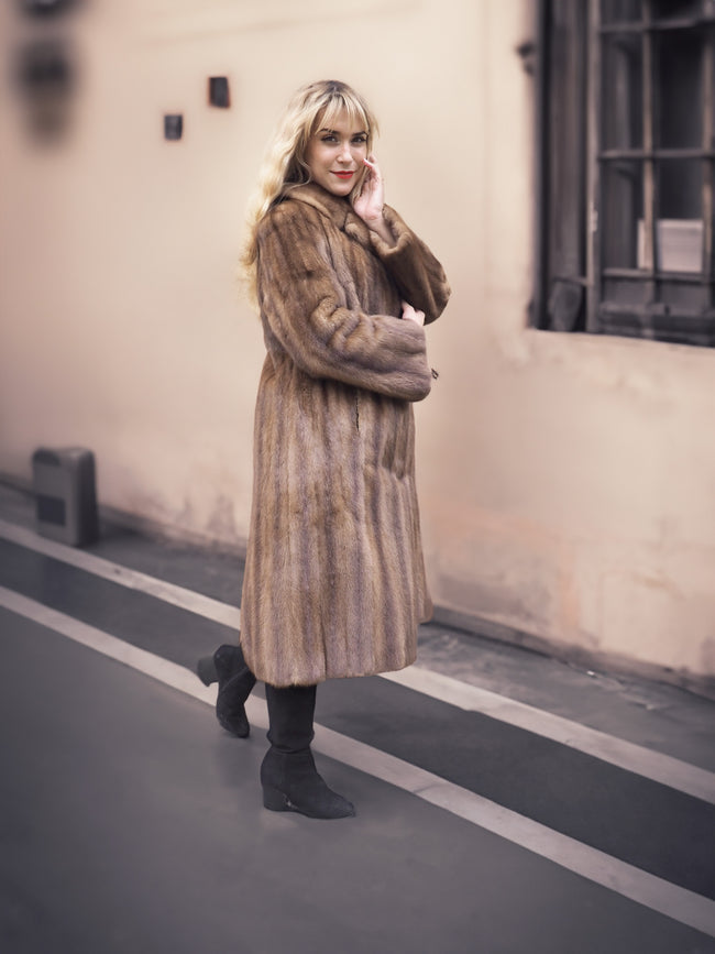 Dark Pastel Canadian Solid Brown Female Mink Fur Coat Coats M/L