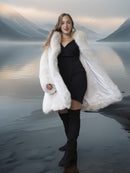 "Winter Queen" – White Fox Coat with Dramatic Collar and Voluminous Silhouette