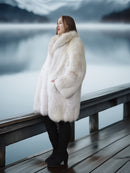 "Winter Queen" – White Fox Coat with Dramatic Collar and Voluminous Silhouette