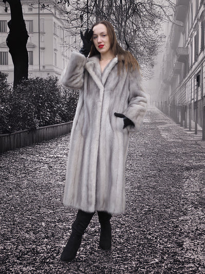 Sapphire Grey  Mink Fur Coat  S/M Excellent