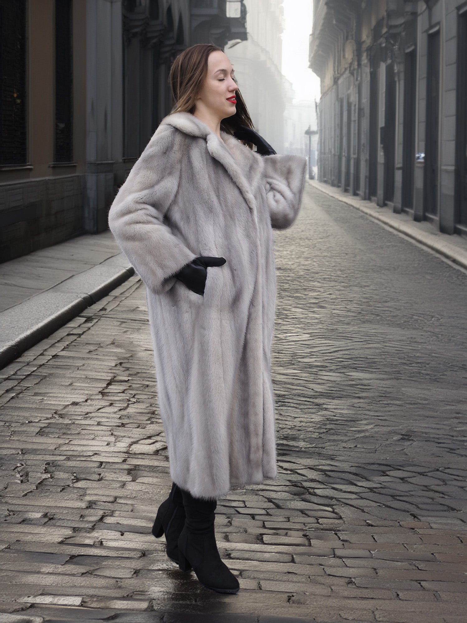 Sapphire Grey Mink Fur Coat S/M Excellent in a side profile. Sustainable fur fashion with timeless appeal and cozy warmth for winter wardrobes.