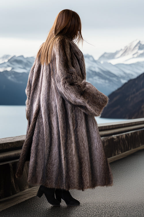 Men’s raccoon fur coat, double-breasted, back view, wide sleeves, dark gray-brown