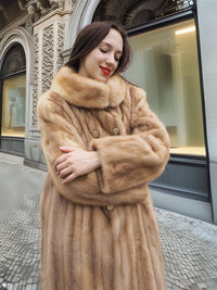 Golden Reverie — Blond Mink Elegance in Motion M