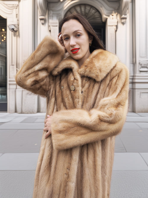 Golden Reverie M - Vintage blond mink coat with high collar and gold buttons, styled for sophisticated streetwear fashion.
