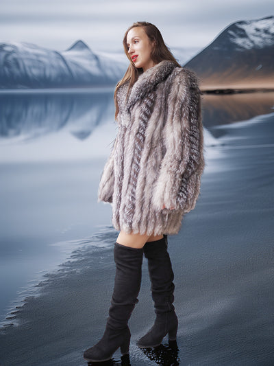 Northern Whisper - A Unique Platinum Silver Fox S