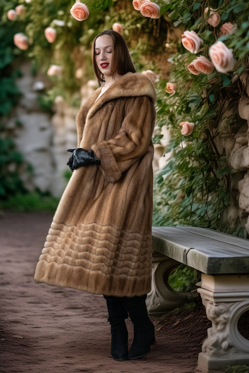 "Honey Élan" — Pastel Mink Coat – Soft Warmth, Effortless Elegance