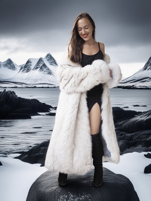 The Glacier Queen Has Landed - Pale Blue Fox Size M