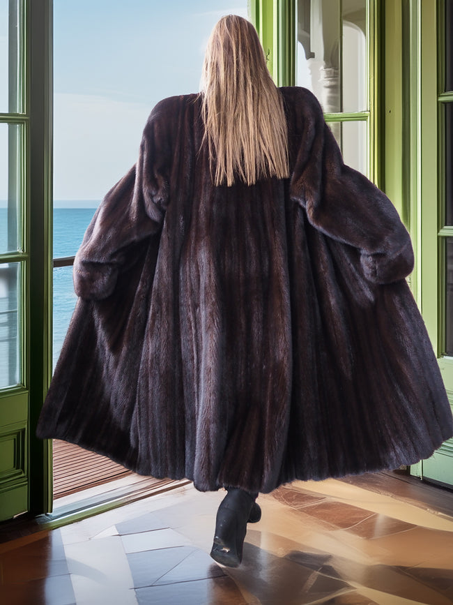Midnight Liberté – Black Mink Coat for Bold, Unforgettable