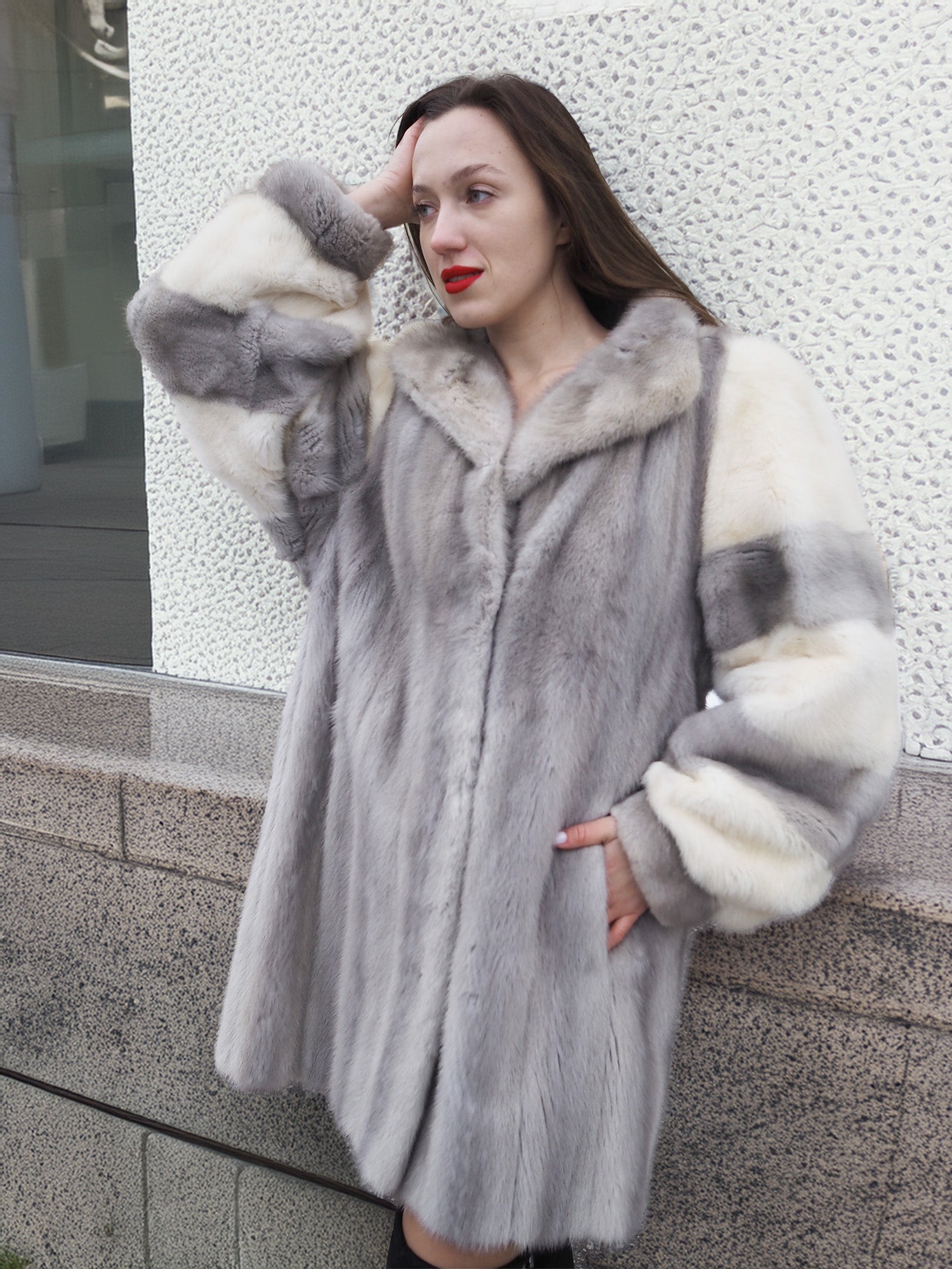 Sapphire And Pearl Mink Fur Coat  S Excellent