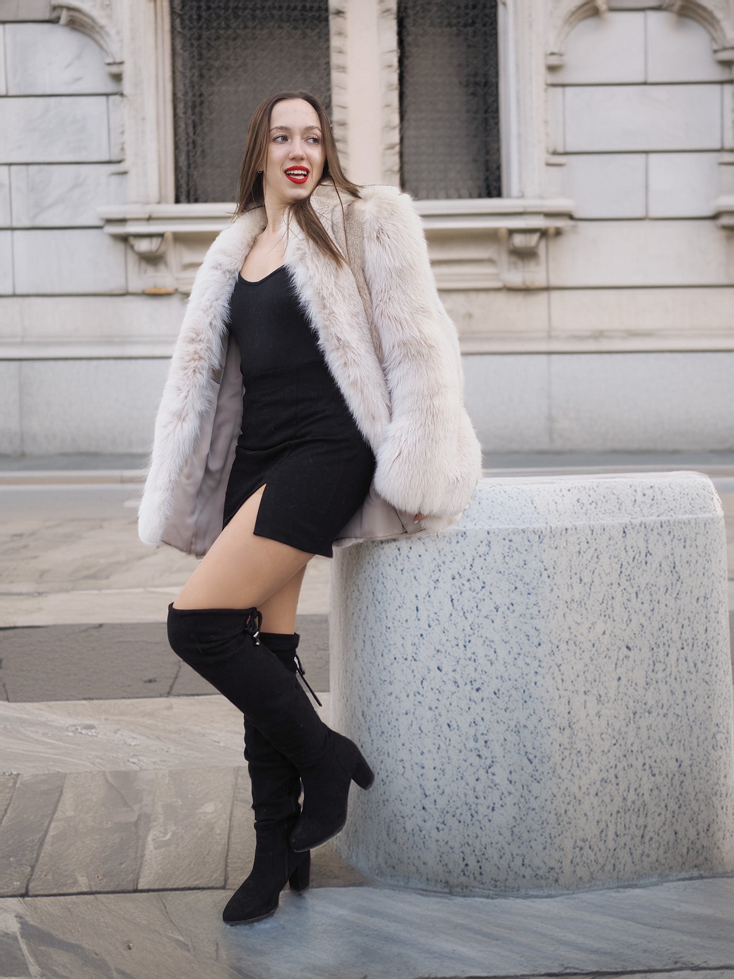 Brown Cross Mink Fur Coat Jacket S With Blush Fox Trim Purple Shoshana Furs Brown Cross Mink Fur Coat Jacket S With Blush Fox Trim Purple Shoshana Furs