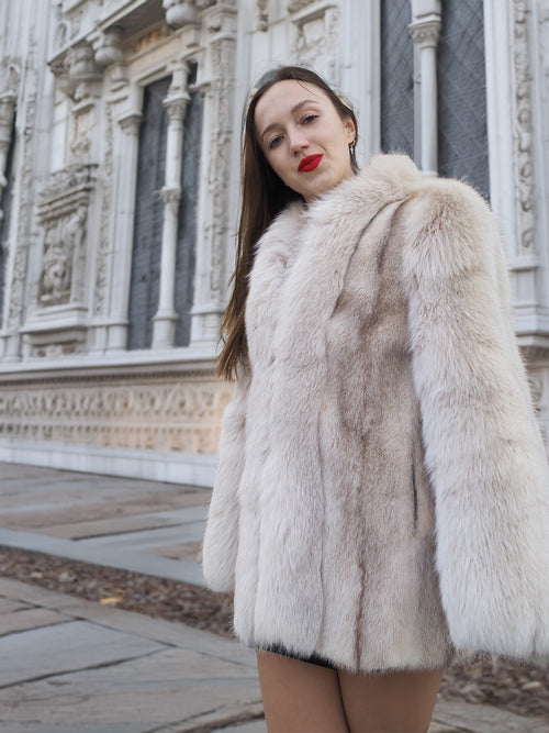 Close-up of Brown Cross Mink Fur Coat Jacket S with Blush Fox Trim showing detailed fur texture and structured shoulders for a refined winter look.