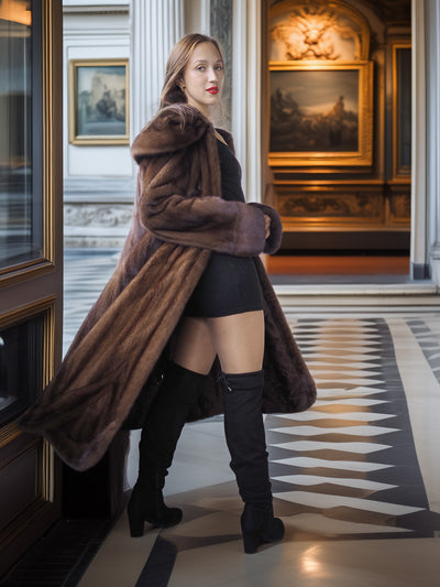 "La Douceur Royale" — Modern Style Demi Buff NAFA Mink Swing Coat