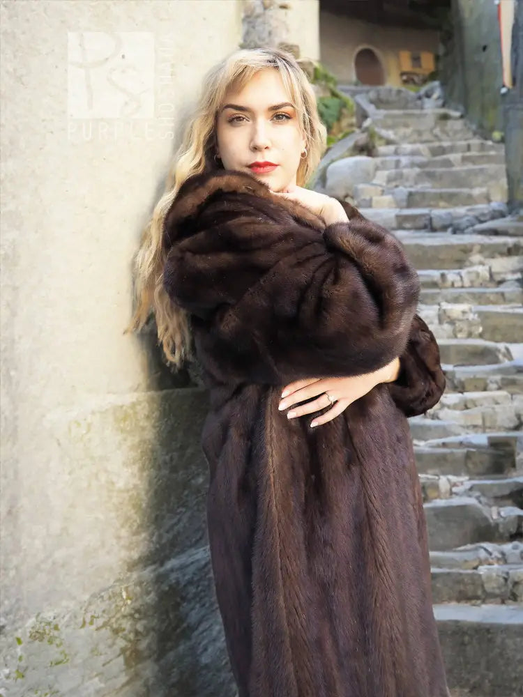 Vintage mink fur coat, dark brown, full sleeves and open front with shawl collar