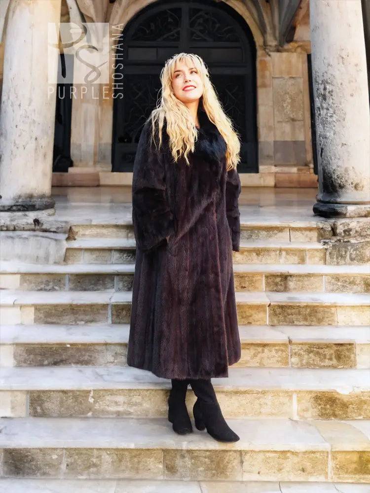 Black mink fur coat with fox notch collar, full-length design and long sleeves