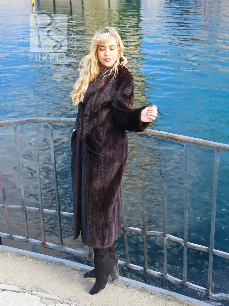 Dark Ranch Black Mink Fur Coat Jacket M No Monogram Unique Design