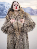 Tan raccoon fur coat with shawl collar, close-up of neckline and shoulders, open front.
