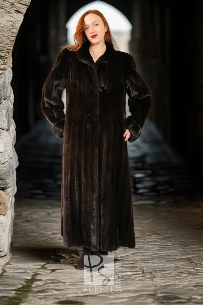 "La Diva Noir" – Designer Black Onyx Mink Coat with Rich Satin Lining