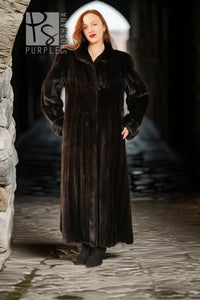 "La Diva Noir" – Designer Black Onyx Mink Coat with Rich Satin Lining