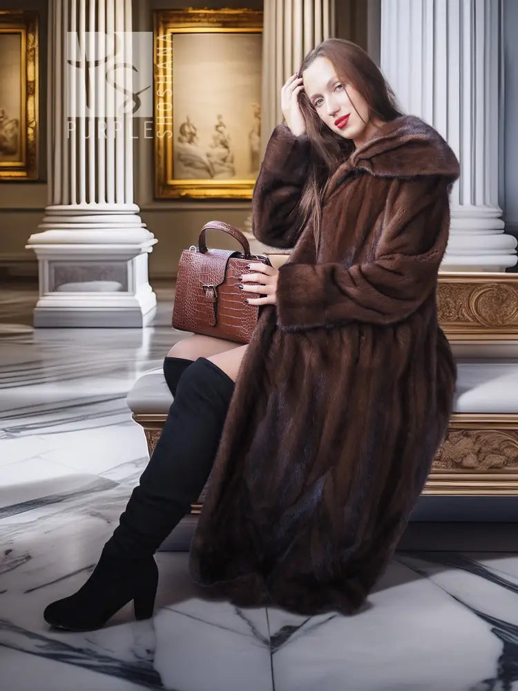 "La Douceur Royale" — Modern Style Demi Buff NAFA Mink Swing Coat