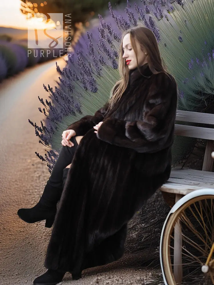 Midnight Liberté – Black Mink Coat for Bold, Unforgettable Midnight Liberté – Black Mink Coat for Bold, Unforgettable