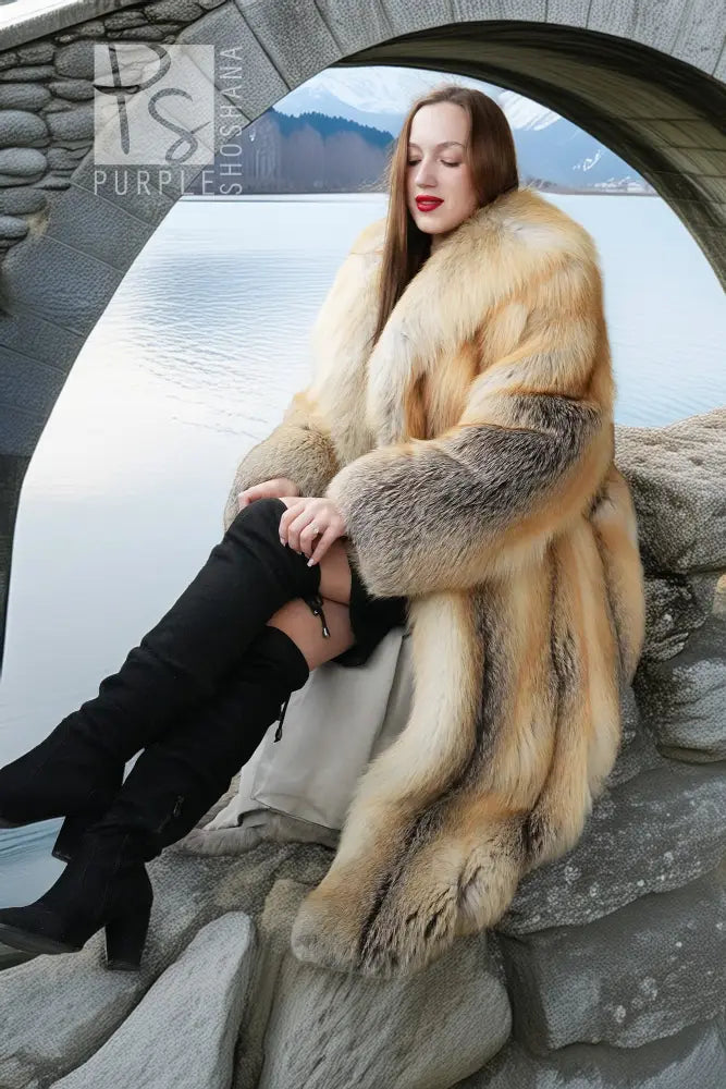 Golden island fox fur coat, long full-volume silhouette with gray fur cuffs at hem