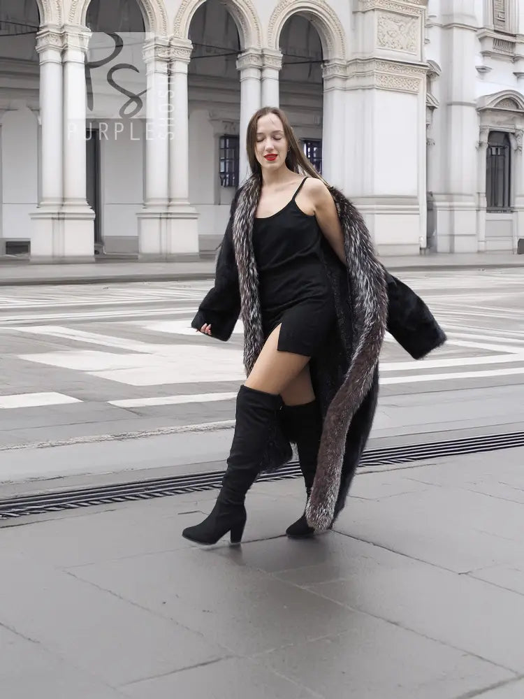 Black mink coat with silver fox fur collar, open front and long sleeves