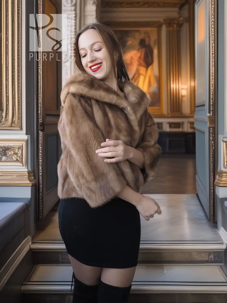 "Palais de Miel" – Vintage Tan Pastel Mink Opera Jacket - Canada Majestic