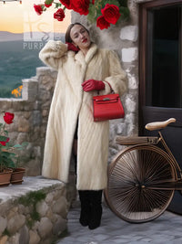 “Pearl Rêverie” —  Vintage Golden Pearl Mink Fur Coat Diagonal Design