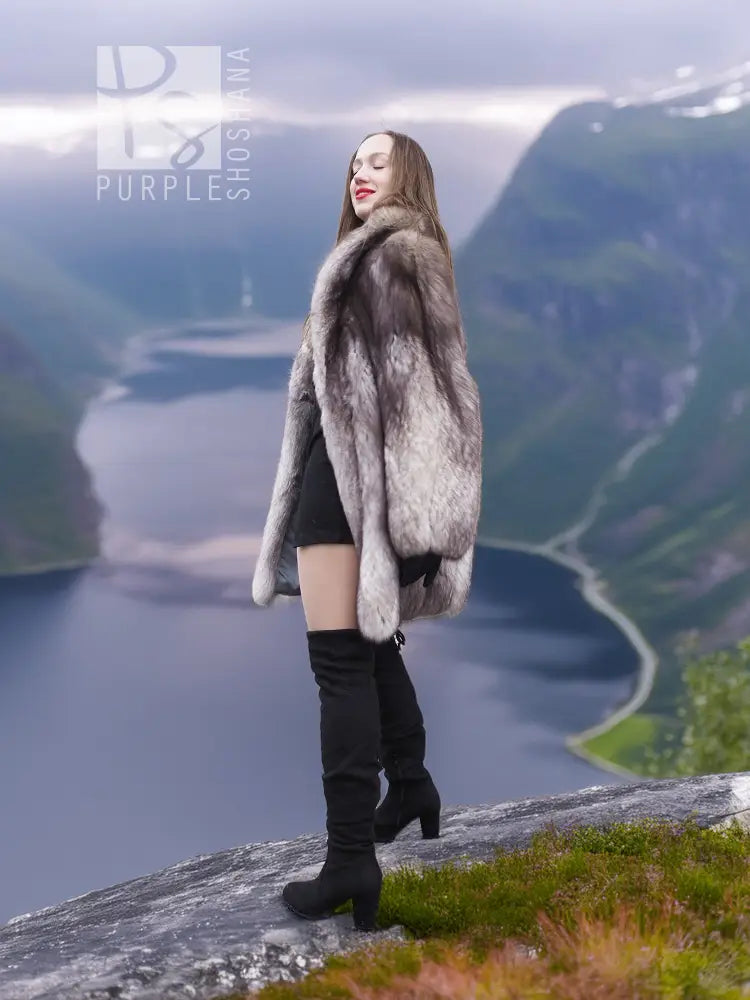 Plush faux fur jacket with shawl collar, open front, long sleeves, relaxed fit
