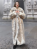 Spotted plush fur coat with shawl collar, full length, open neckline