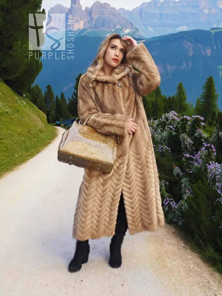 Stunning Pastel Canadian Mink Fur Coat Herring Bone Design 50" Long M