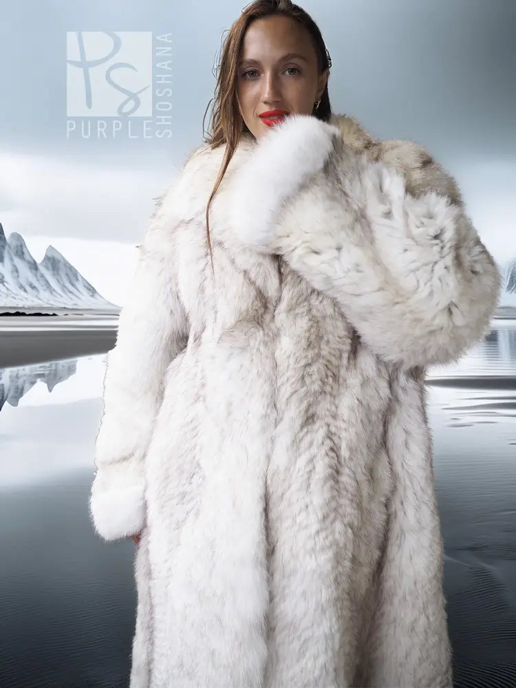 Light faux fur hooded coat with oversized collar and full-length sleeves