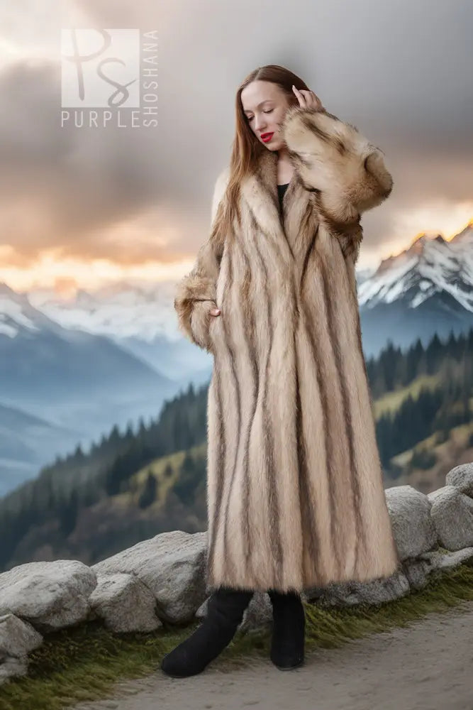 Ivory platinum raccoon fur coat, back-sweeping sleeve and full-length hem