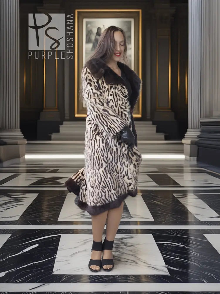 Stenciled mink coat with leopard print, black belt, long sleeves, mid length