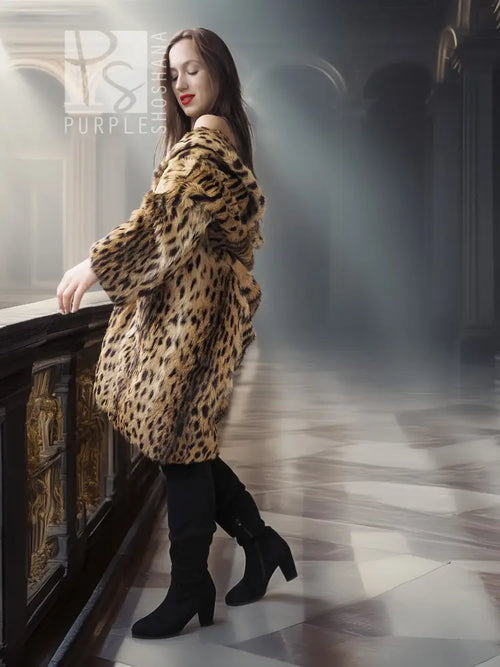 Faux fur leopard-pattern coat, side view, long sleeves, open front