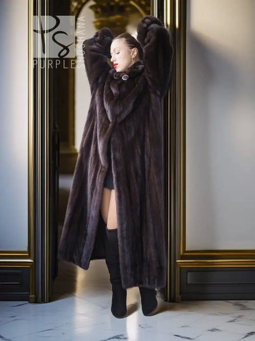 Dark mink coat with wide sleeves and high plush collar, open side view