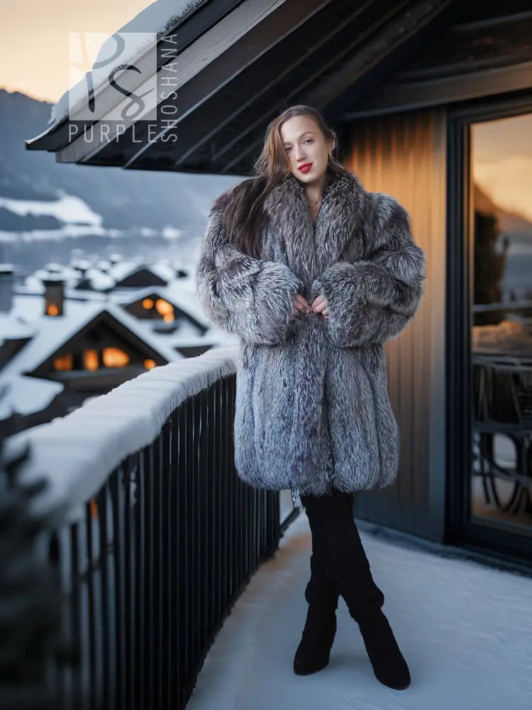 Gray fur coat with plush texture, wide cuffs and collar, midi length