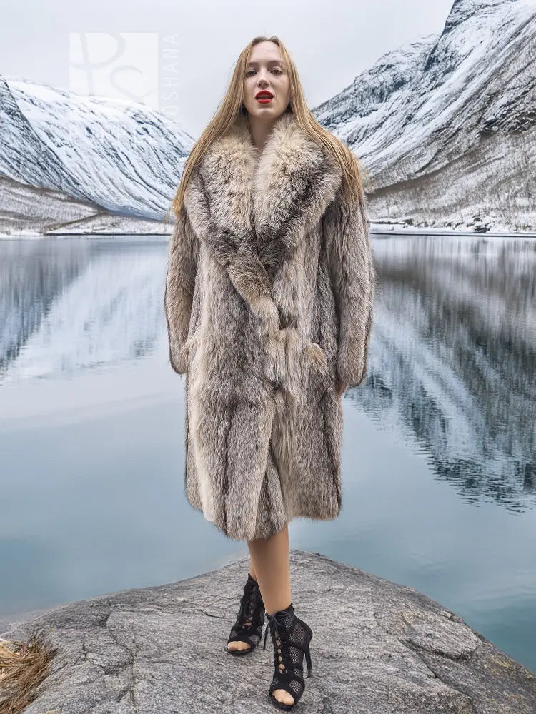 Unisex plush fur coat, shawl collar, light taupe/gray, buttoned front, size M/L