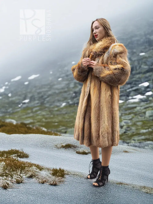 Hooded fur coat with long sleeves, tan and brown striped texture