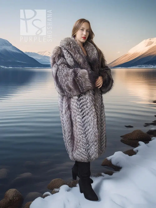 Voyager Dream Fox Fantasy Fur Coat, silver-gray long silhouette with wide fur collar