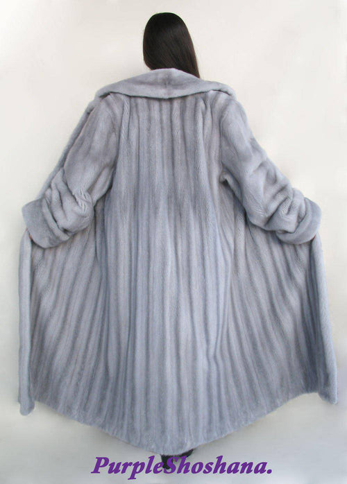 Glamorous Blue Sapphire Female Solid Silver Canadian Mink Fur Coat M/L - Purple Shoshana Furs