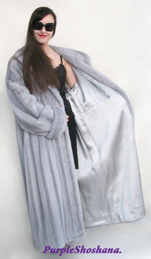 Glamorous Blue Sapphire Female Solid Silver Canadian Mink Fur Coat M/L - Purple Shoshana Furs